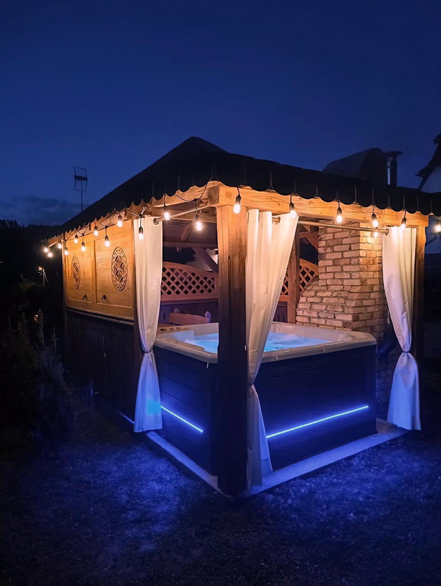 Pokoje I Apartamenty U Sabiny - Dostep Do Jacuzzi Tylko W Wybranych Opcjach Sprawdz Ponizej Szczegoly Rezerwacji 슈차브니차 외부 사진