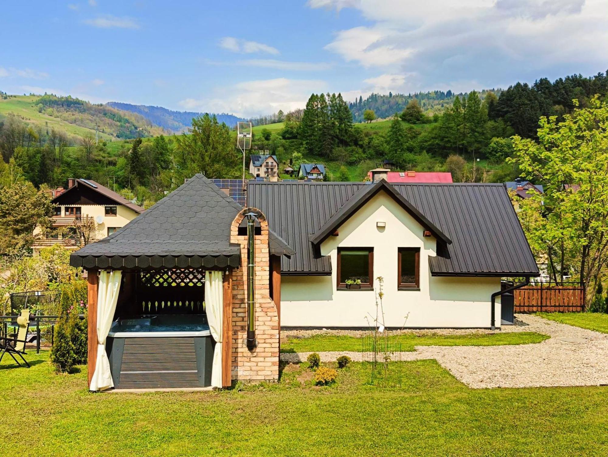 Pokoje I Apartamenty U Sabiny - Dostep Do Jacuzzi Tylko W Wybranych Opcjach Sprawdz Ponizej Szczegoly Rezerwacji 슈차브니차 외부 사진